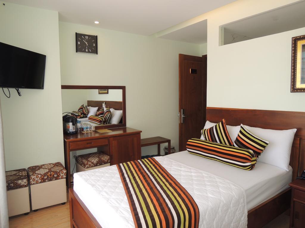 Art Deluxe Hotel Nha Trang Habitación foto