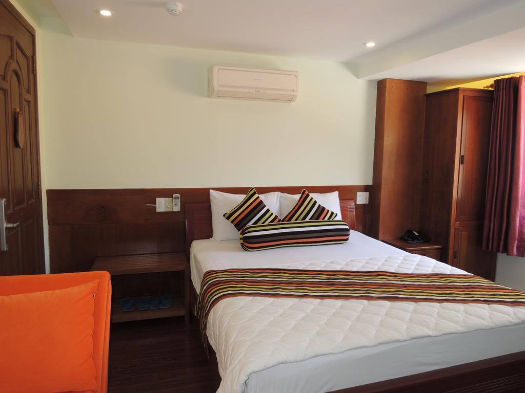 Art Deluxe Hotel Nha Trang Habitación foto