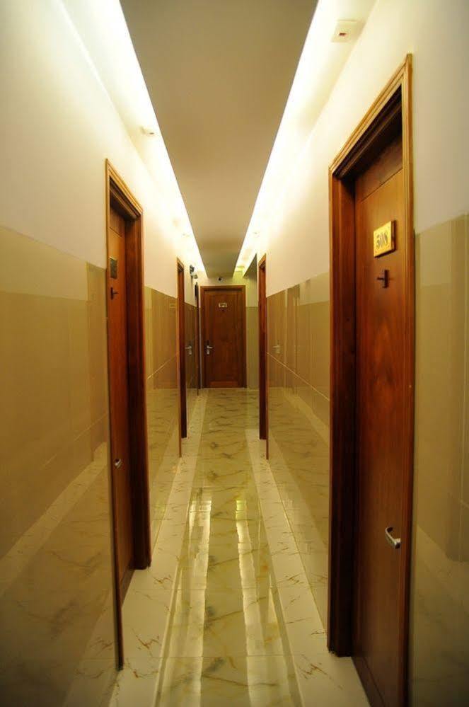 Art Deluxe Hotel Nha Trang Exterior foto
